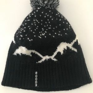 Woods - Black and White mountain and snow pattern wool toque